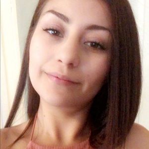 Meet your Posher, Lilly